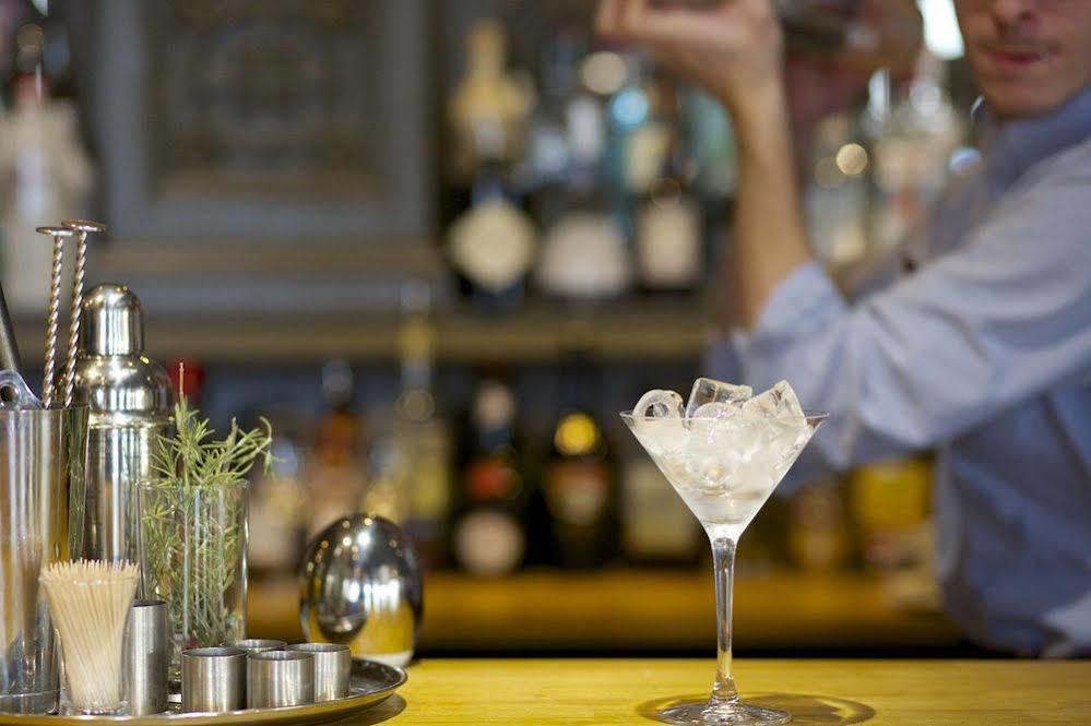The Vicarage Freehouse & 4* Holmes Chapel
